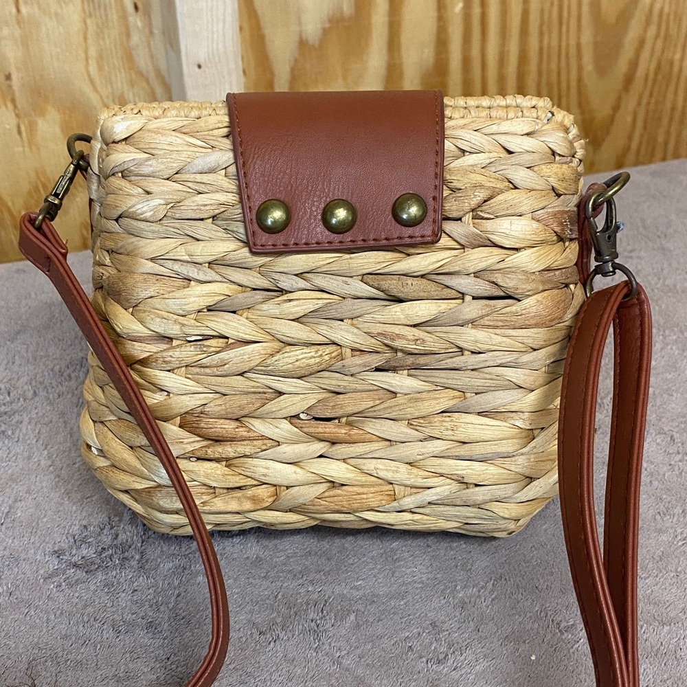 Sun and sand cross body /shoulder bag - Picture 3 of 9